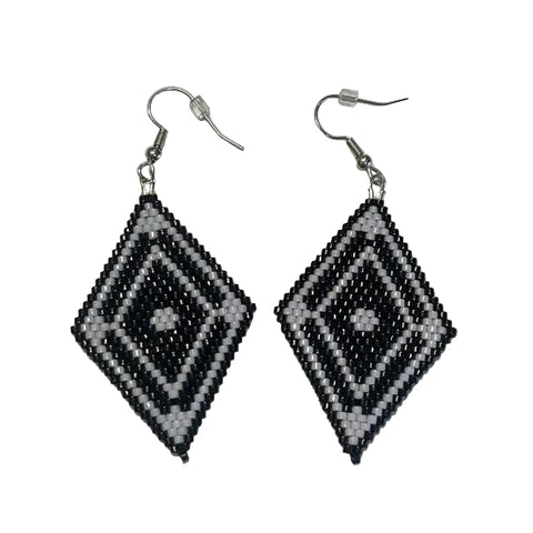 Medium Delica Diamonds - Sharon Iserhoff, Waskaganish