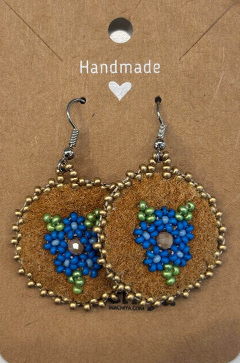 Round Cree Floral Beaded Moosehide Earrings (1")