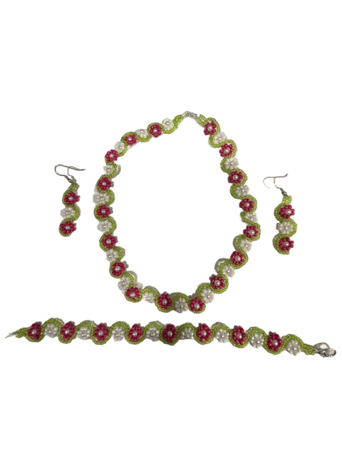 Floral Wave Beaded Jewelry Set – Necklace, Bracelet & Earrings