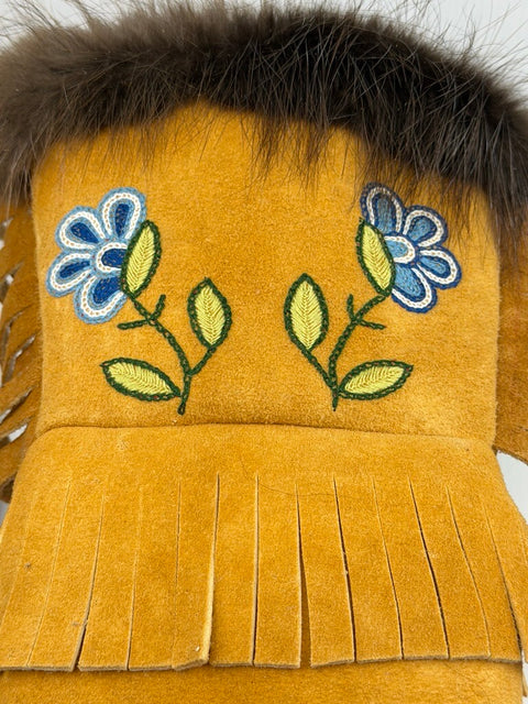Men’s Tanned Moosehide Gauntlet Mittens with Front Floral Embroidery