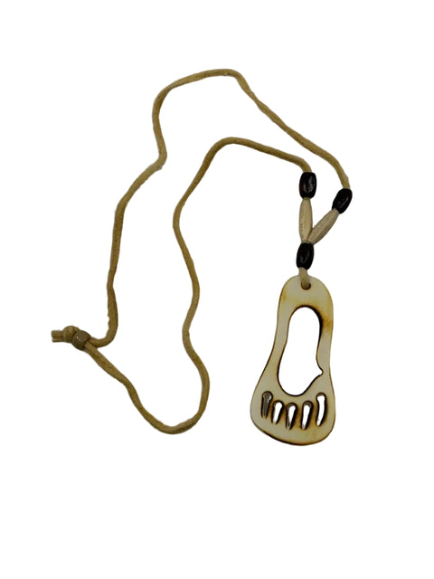 Morris Mianscum Bear Paw Antler Necklace – 16"
