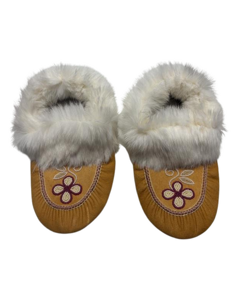 Ladies Handmade Moccasins – Smoked Moose-Hide with Traditional Beadwork (Fur or No Fur)