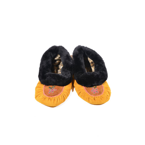 Moccasins-Slippers - Size 9 (Women's)